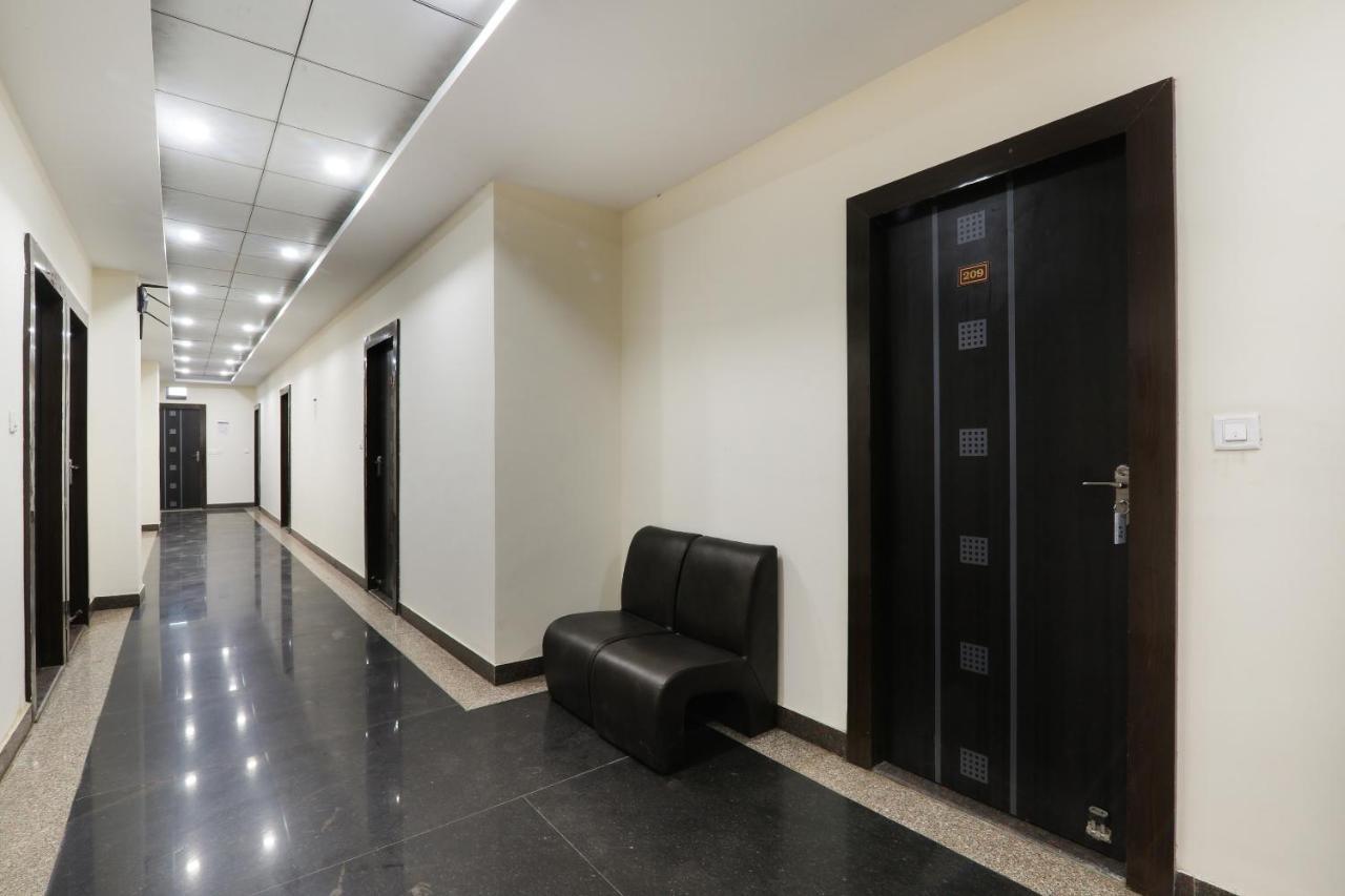 Oyo Flagship Krishna Regency Near Chaudhary Charan Singh International Airport Hotel Bijnaur Exterior photo